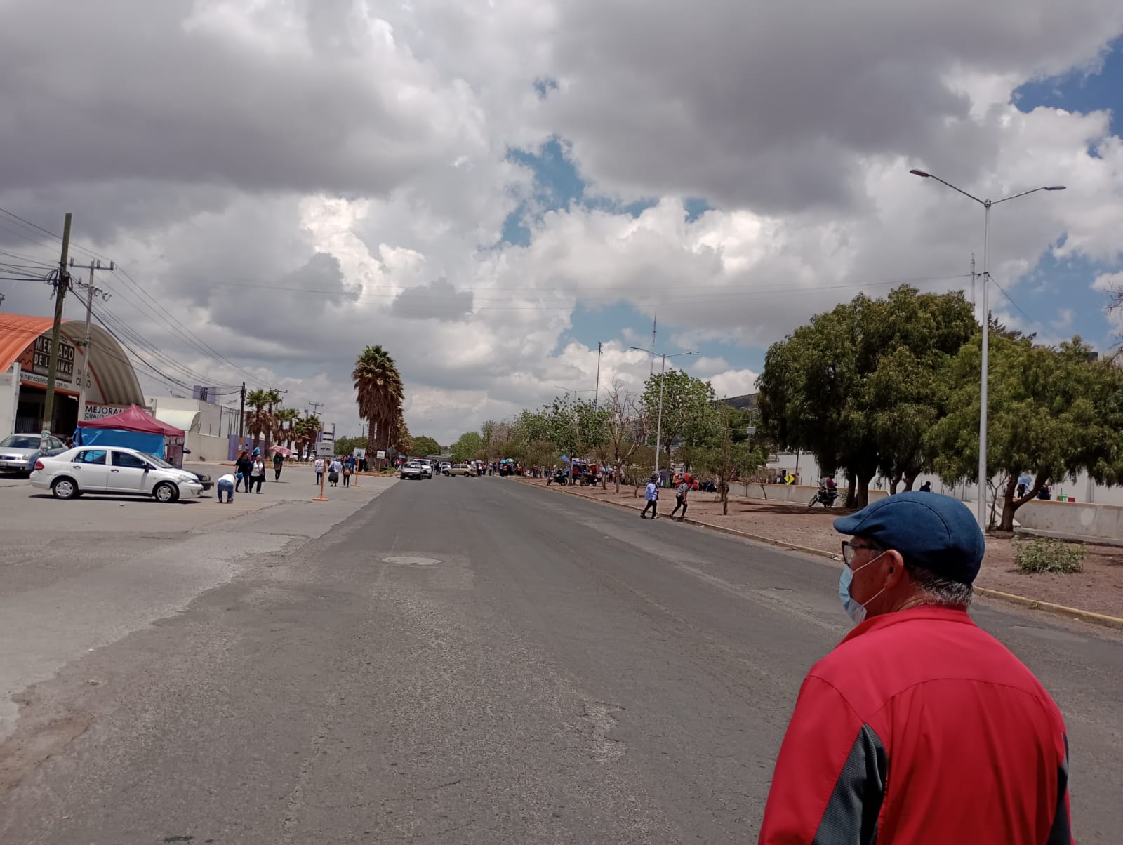 Alerta vial | #Pachuca ¡Utiliza vías alternas! ¡Utiliza vías alternas! Exigen la liberación de Víctor Licona