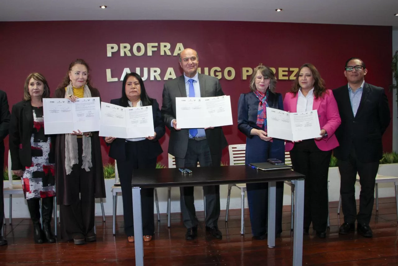 IHE firma convenio para facilitar el proceso electoral en Hidalgo