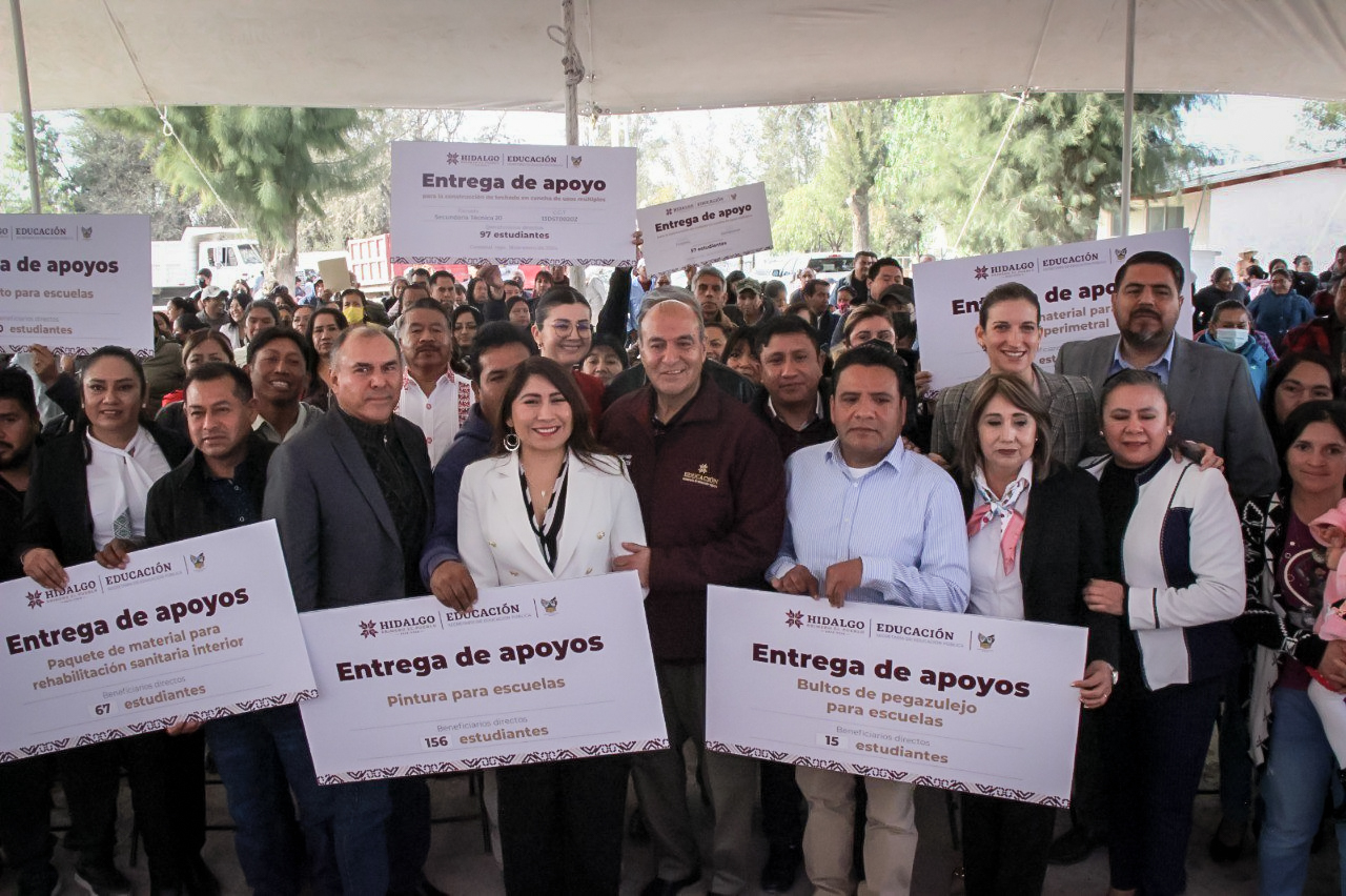 Titular del IHE anuncia inversiones en infraestructura escolar en Ixmiquilpan